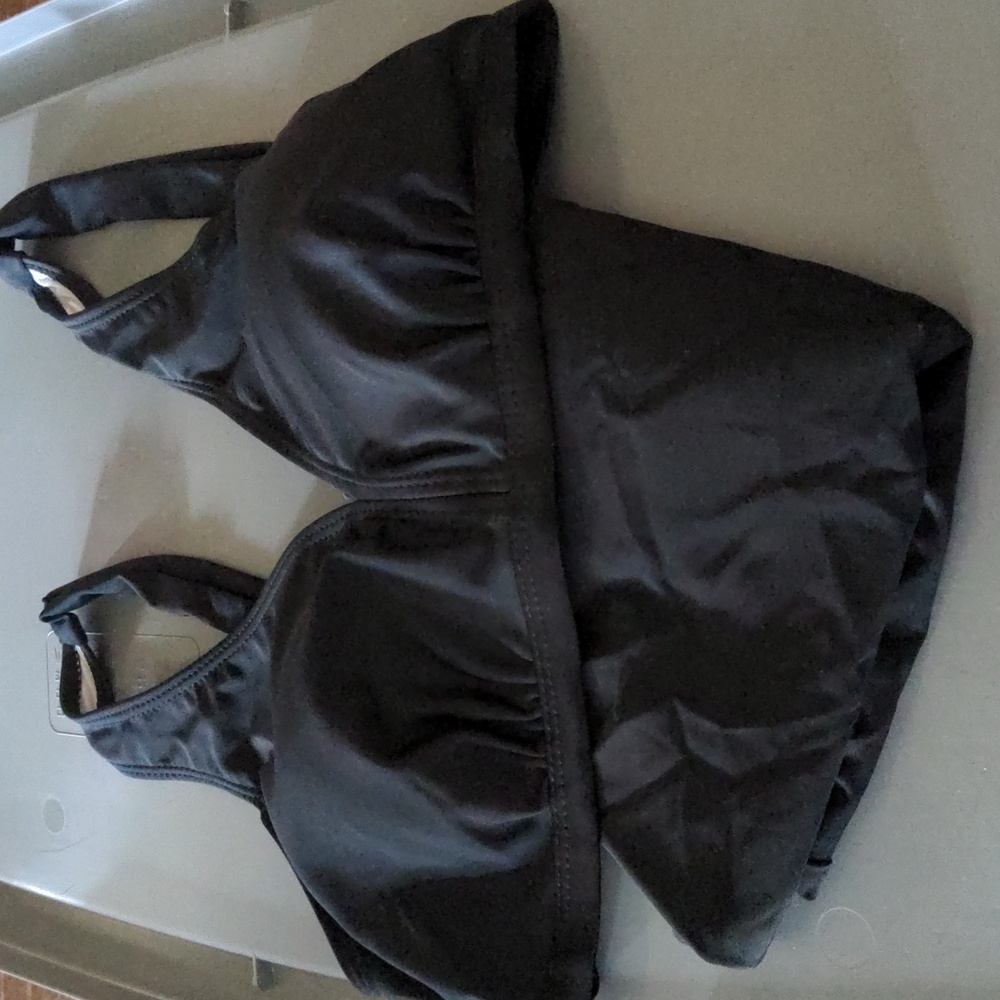 Women's 2 piece, high waisted bathing suit 🩱 XL Brand new never worn - read